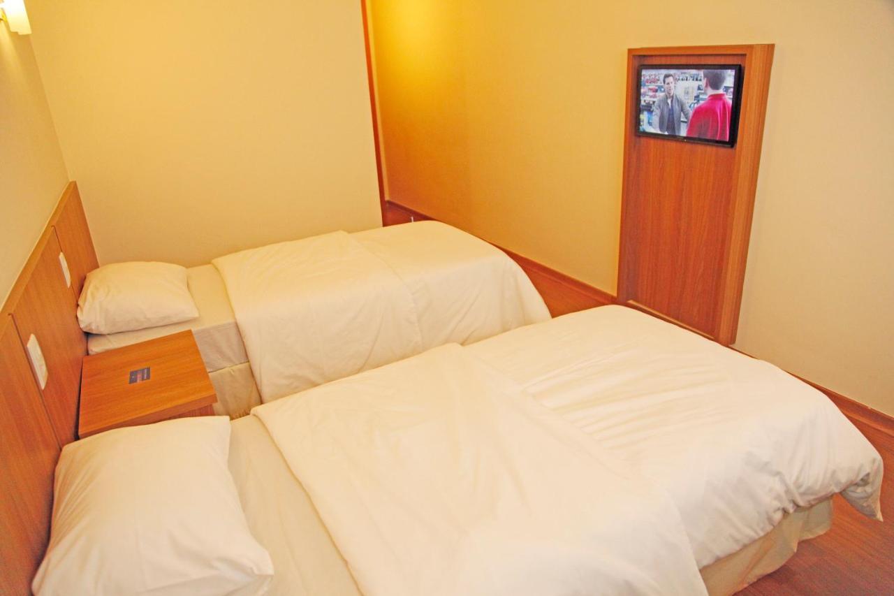 Bernal Economico Hotel Ituiutaba